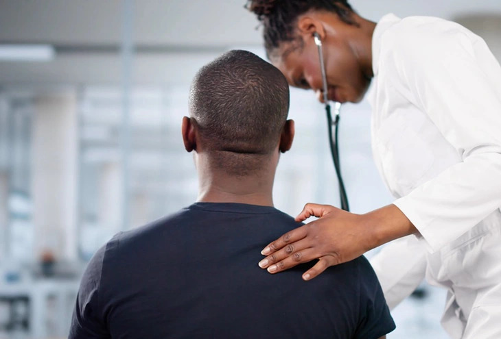 Nếu thường xuyên có biểu hiện giảm ham muốn cần đi kiểm tra testosterone