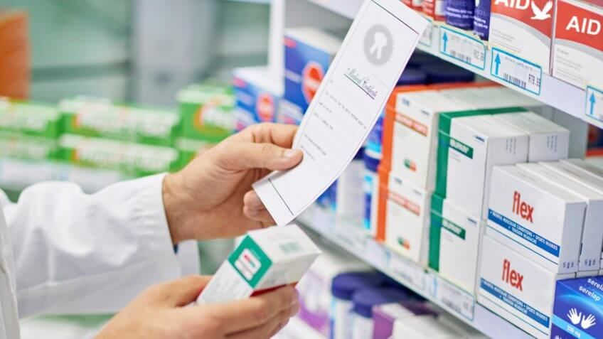 Viêm tinh hoàn có thể điều trị theo đơn thuốc bác sĩ