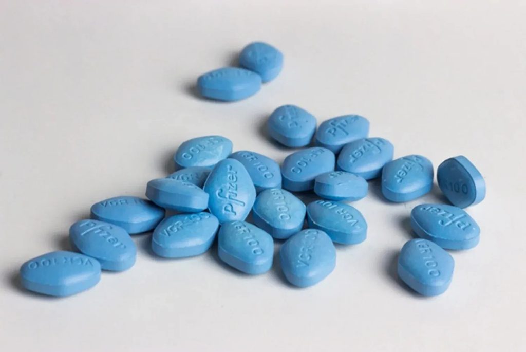 Viagra không điều trị nguyên nhân của mãn dục nam.